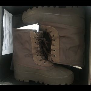 Yeezy 950 boot chocolate Men’s size 10 US